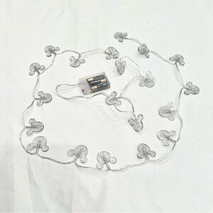 NWOT Mickey Mouse Shaped String Lights